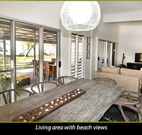 Mission Belle - Stunning Beachfront House - Pubs and Clubs