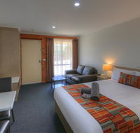 Moama Central Motel - Go Out
