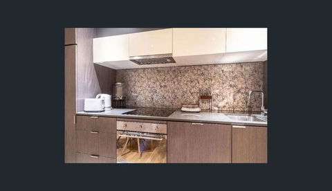 Modern Apartment - Pubs and Clubs 3