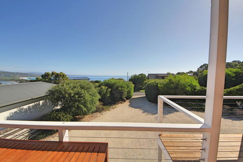 Monterey Bay Of Fires - Pubs and Clubs 2