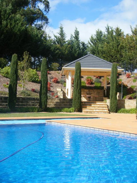 Montfort Manor - Go Out 3