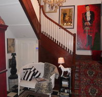 Montrose House - Pubs and Clubs
