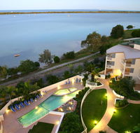 Moorings Beach Resort - Go Out