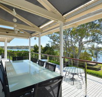 Morisset Bay Waterfront Views Lake House looking over Trinity Marina - Go Out