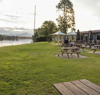 Moruya Waterfront Hotel Motel - Pubs and Clubs
