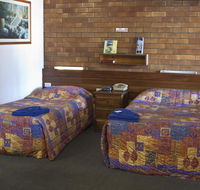 Motel Myall - Pubs and Clubs