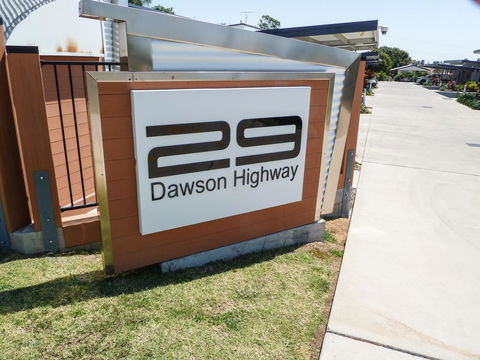 Moura Meridian Motel - Pubs and Clubs 3