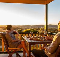 Mudgee Homestead Guesthouse - Pubs and Clubs