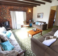 Muller's Cottage at Hat Head Pet Friendly - Pubs and Clubs