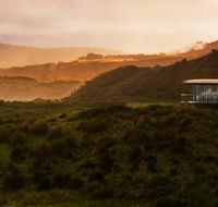 Mures Cloudy Bay Retreat - Pubs and Clubs