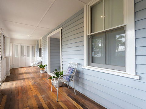 Myall River Cottage - Pubs and Clubs 1