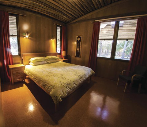 Myer House - Go Out 2