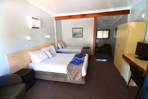 Narooma Motel - Go Out 3