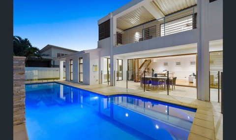 Narrabeen Beach House - Go Out 0