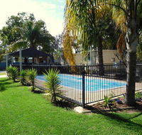 Narrabri Motel and Caravan Park - Go Out