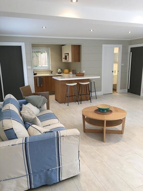 Nautilus Avalon Beach - Go Out 0