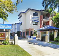 Nautilus Holiday Apartments - Pubs and Clubs