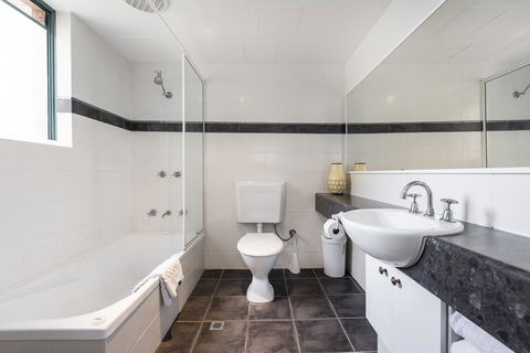Subiaco Village 20 - Go Out 15