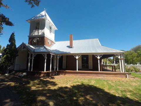 Busselton Ithaca Motel - Pubs and Clubs 4