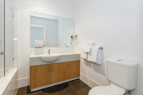 Perth Ascot Central Apartment Hotel Official - Go Out 17