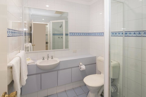 Bayshore Beachside Resort - Go Out 26