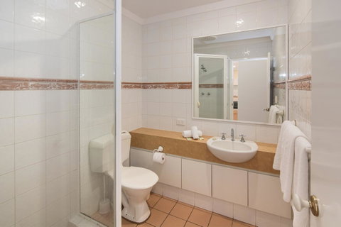 Bayshore Beachside Resort - Go Out 44