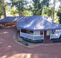 Quiet Escapes Cottages - Pubs and Clubs