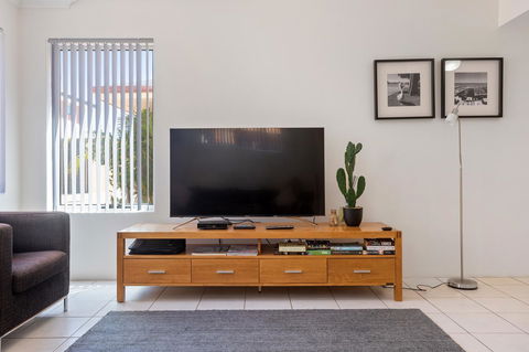 Cooper Street - Pubs and Clubs 2