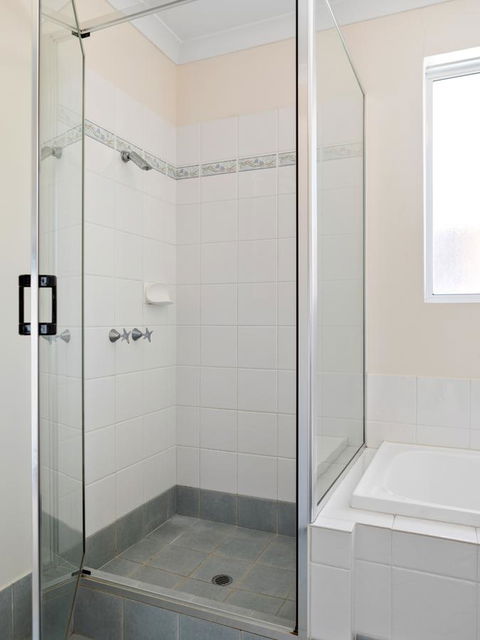 Cooper Street - Pubs and Clubs 21