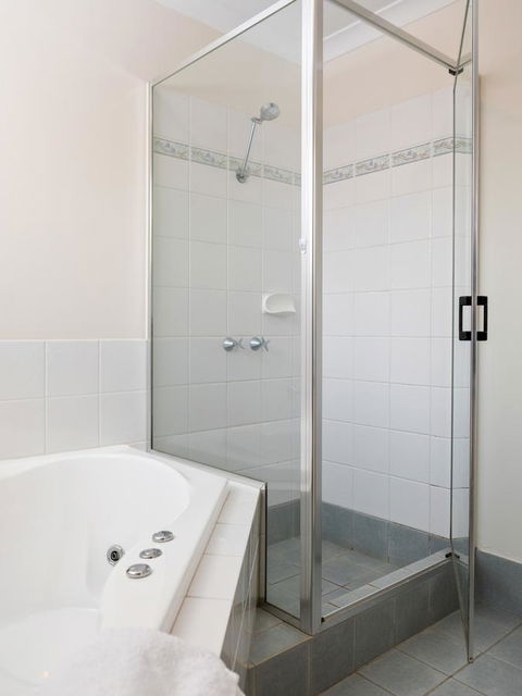 Cooper Street - Pubs and Clubs 15