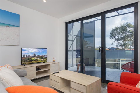 Sunset Place Apartments - Pubs and Clubs 15