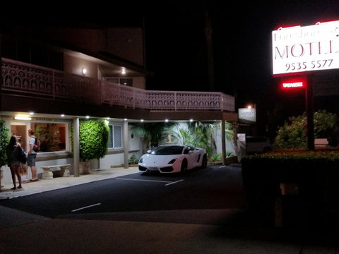 Mandurah Foreshore Motel - Pubs and Clubs 0
