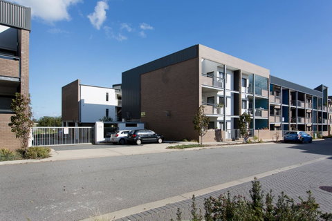 Beachside Living - South Fremantle - Go Out 18