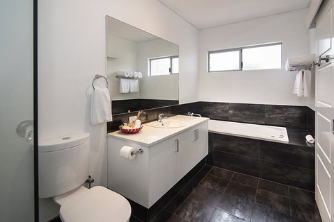 Churchill Studios - Pubs and Clubs 1