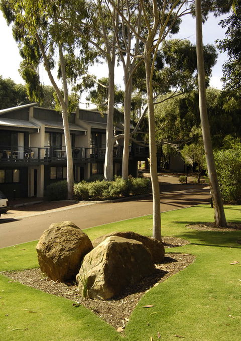 Margarets Forest - Pubs and Clubs 34