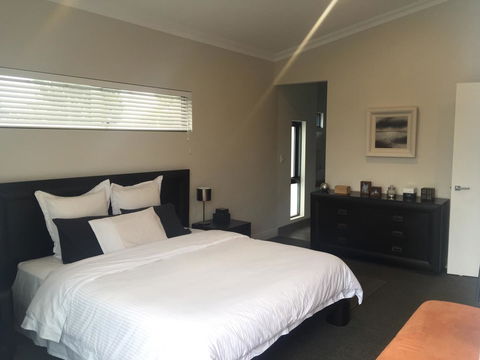 The Pool House - Fremantle - Pubs and Clubs 19