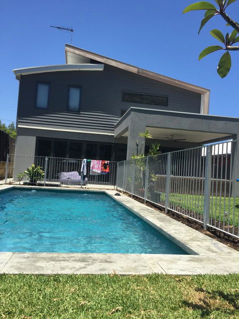 The Pool House - Fremantle - Pubs and Clubs 0