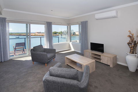 Oceans Edge - Busselton - Pubs and Clubs 6