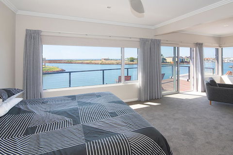 Oceans Edge - Busselton - Pubs and Clubs 5