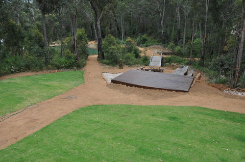 Nannup Bush Retreat - Pubs and Clubs 30