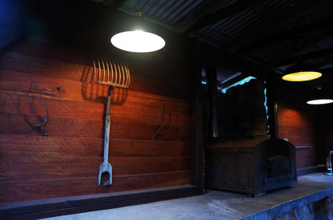 Nannup Bush Retreat - Pubs and Clubs 3