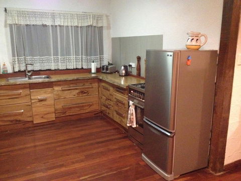 Nannup Bush Retreat - Pubs and Clubs 34