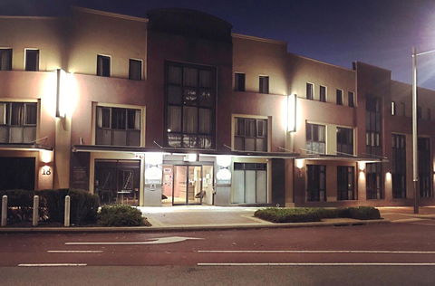 Joondalup City Hotel - Pubs and Clubs 6