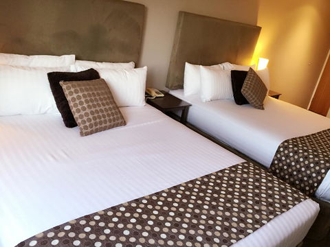 Joondalup City Hotel - Pubs and Clubs 17
