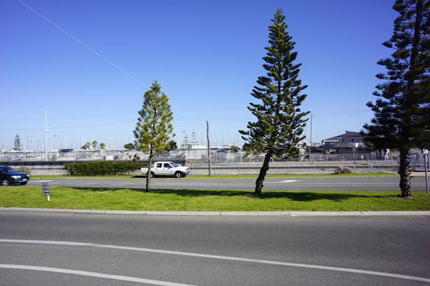 Ada South Fremantle - Pubs and Clubs 28