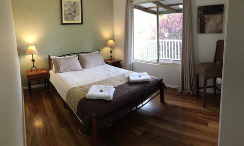 Tegwan's Nest Holiday Home - Pubs and Clubs 8