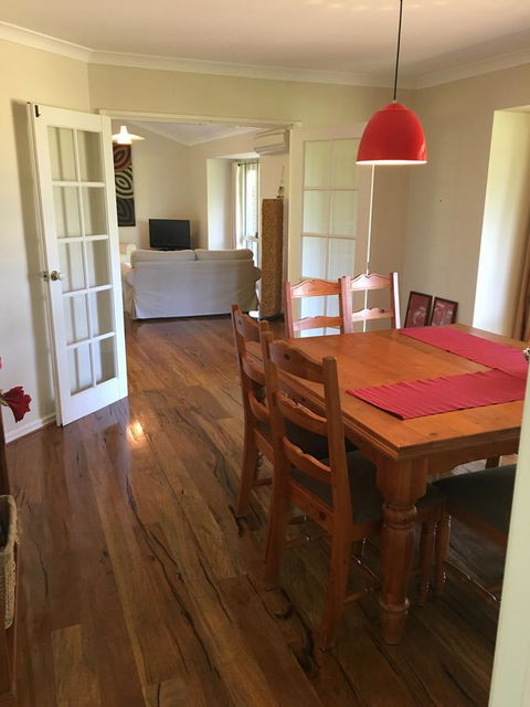 Tegwan's Nest Holiday Home - Pubs and Clubs 25