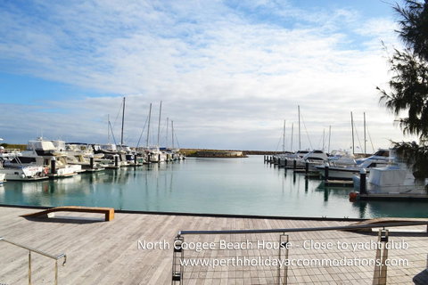 North Coogee Beach House - Go Out 25