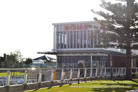 North Coogee Beach House - Go Out 10