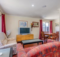 Brilliant neat convenient family-friendly house - Pubs and Clubs